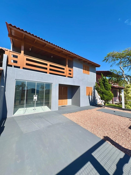 Sobrado à venda em Imbé - Prazo de pagamento : 6ª foto da galeria de imagens do imóvel