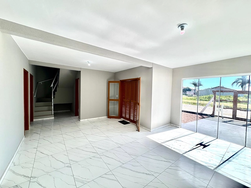 Sobrado à venda em Imbé - Prazo de pagamento : 13ª foto da galeria de imagens do imóvel