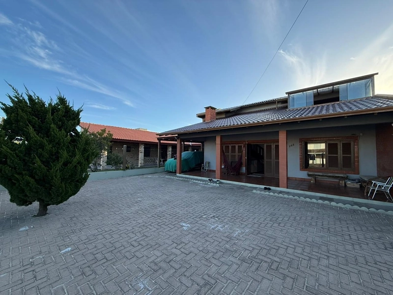 🌊 Casa beira-mar à venda em Imbé – Balneário Mariluz  🌊: 2ª foto da galeria de imagens do imóvel