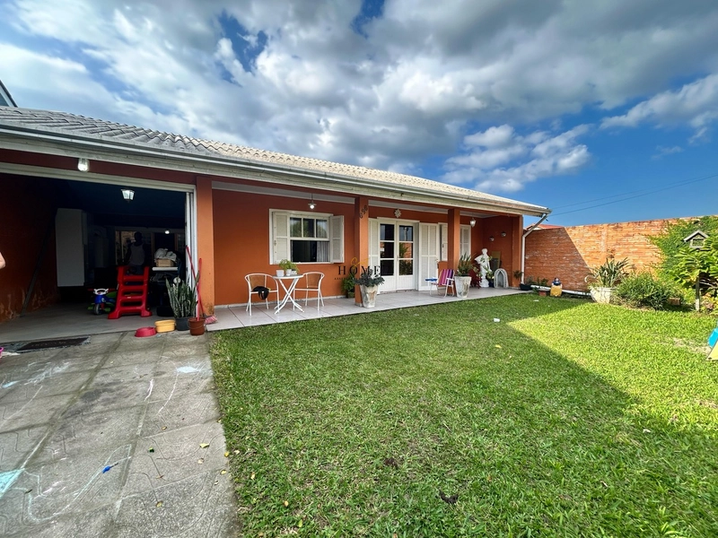 Casa à venda em Mariluz!: 2ª foto da galeria de imagens do imóvel