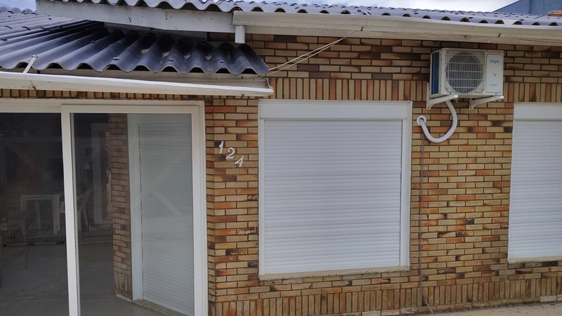 Casa à venda em Imbé - Próxima ao mar : 2ª foto da galeria de imagens do imóvel