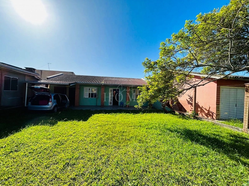 Casa á venda, próximo ao mar: 8ª foto da galeria de imagens do imóvel