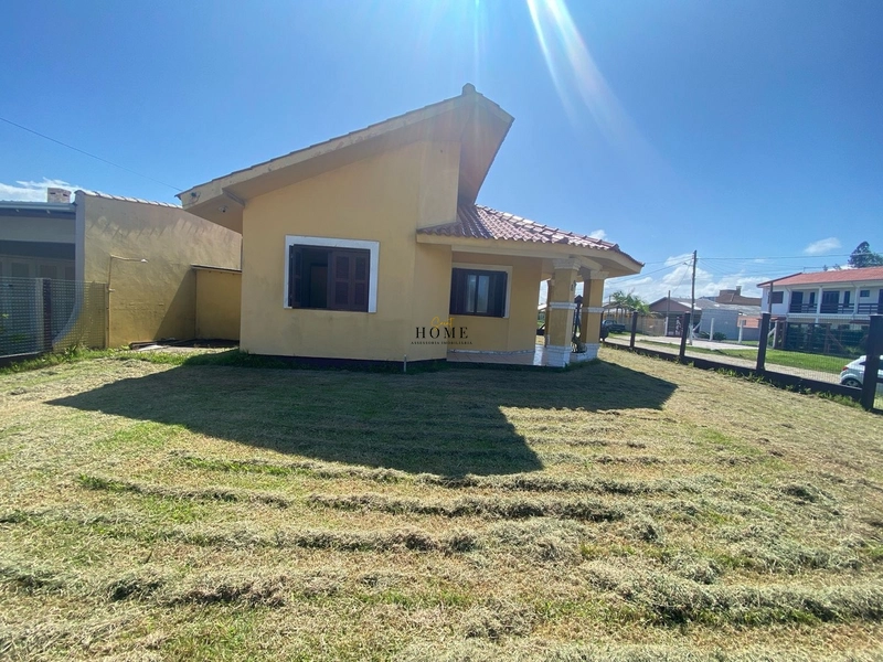 Casa à venda próxima ao mar em Imbé: 5ª foto da galeria de imagens do imóvel