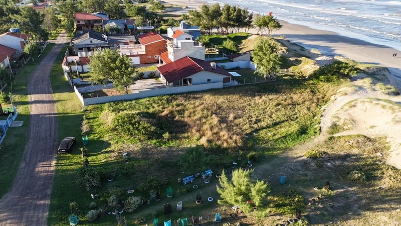 Terreno na beira mar de Imbé: 4ª foto da galeria de imagens do imóvel