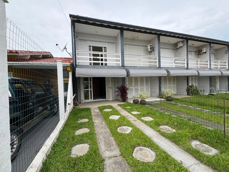 Duplex à venda no centro de Imbé: 2ª foto da galeria de imagens do imóvel