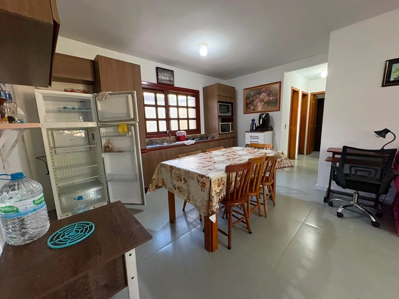 🏡 Casa à venda em Imbé por apenas R$ 350.000!: 9ª foto da galeria de imagens do imóvel