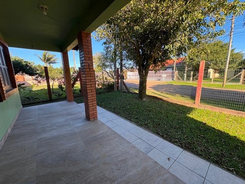 🏡 Casa à venda em Imbé por apenas R$ 350.000!: 2ª foto da galeria de imagens do imóvel