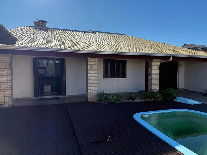 Casa à venda em Ipiranga, próximo ao mar!: 2ª foto da galeria de imagens do imóvel
