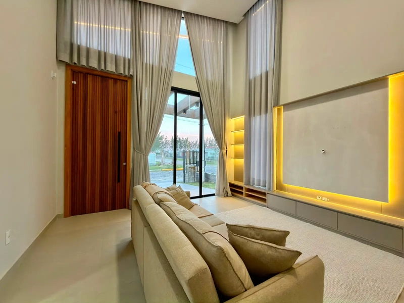 CASA À VENDA: 5ª foto da galeria de imagens do imóvel
