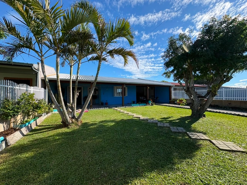 Casa à venda em Imbé: 1ª foto da galeria de imagens do imóvel