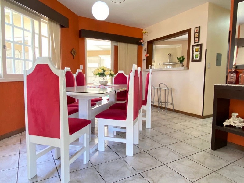 Casa à venda no centro de Imbé: 10ª foto da galeria de imagens do imóvel