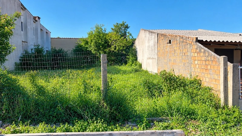 TERRENO À VENDA!!! : 1ª foto da galeria de imagens do imóvel