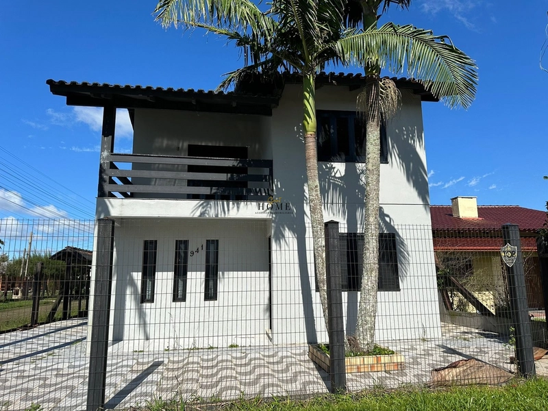 Casa à venda próxima ao mar: 3ª foto da galeria de imagens do imóvel