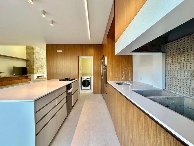Casa nova no Sunset: 21ª foto da galeria de imagens do imóvel