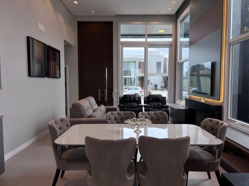 CASA MODERNA E AGRADÁVEL À VENDA EM CONDOMINIO FECHADO!: 6ª foto da galeria de imagens do imóvel
