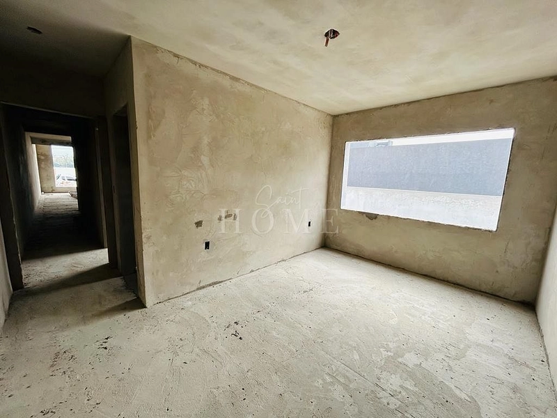 Casa à venda: 2ª foto da galeria de imagens do imóvel