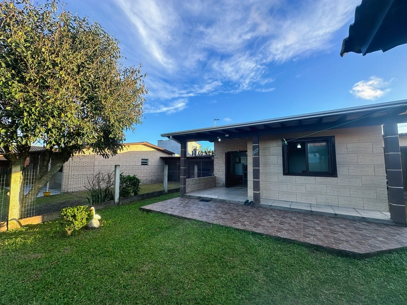 Casa à venda em Mariluz: 1ª foto da galeria de imagens do imóvel