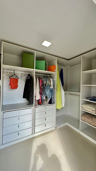 Casa no Condomínio: 6ª foto da galeria de imagens do imóvel