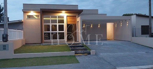 Casa Moderna à venda: 9ª foto da galeria de imagens do imóvel