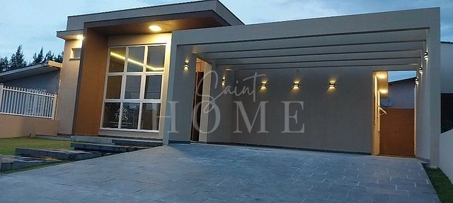 Casa Moderna à venda: 8ª foto da galeria de imagens do imóvel