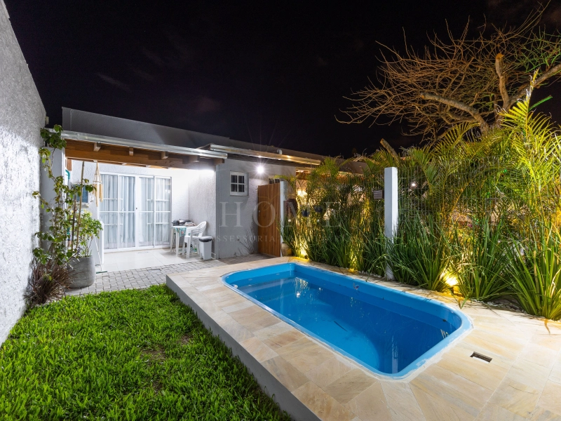 CASA EM ATLANTIDA: 5ª foto da galeria de imagens do imóvel