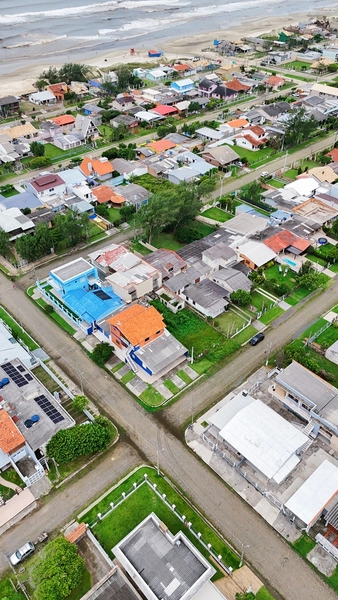 Terreno próximo ao mar em Mariluz: 1ª foto da galeria de imagens do imóvel