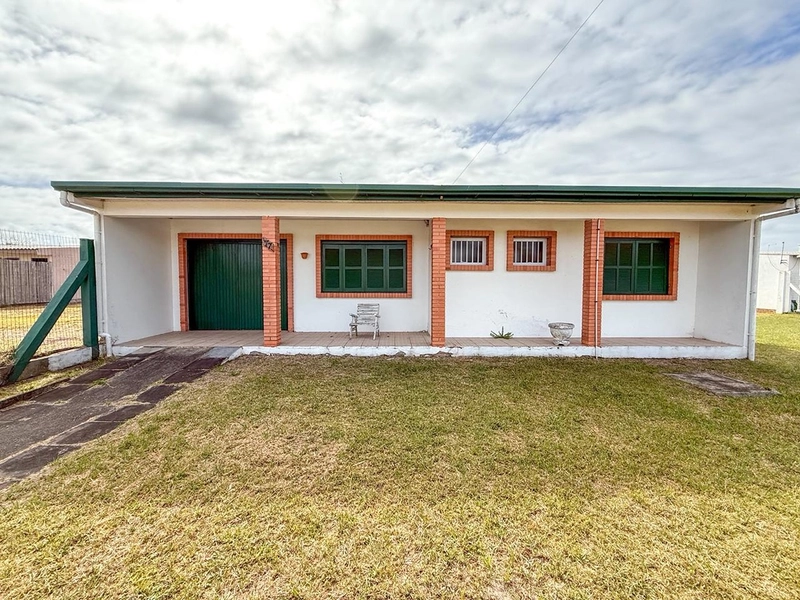 Casa à Venda em Imbé – Balneário Nordeste: 1ª foto da galeria de imagens do imóvel