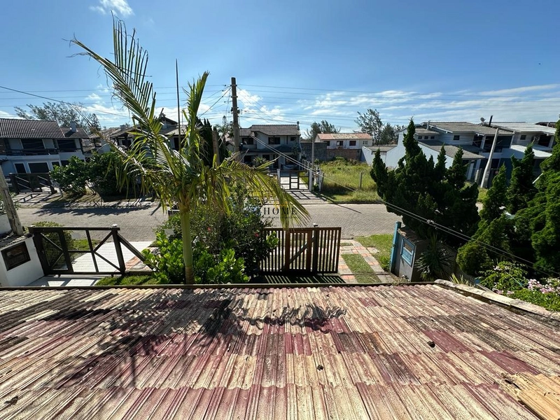 Casa à venda no centro de Imbé: 4ª foto da galeria de imagens do imóvel