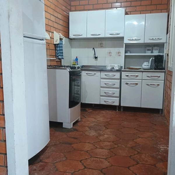Casa com 2 terrenos próximo ao mar : 3ª foto da galeria de imagens do imóvel