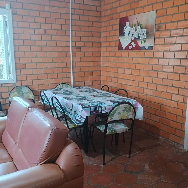 Casa com 2 terrenos próximo ao mar : 4ª foto da galeria de imagens do imóvel