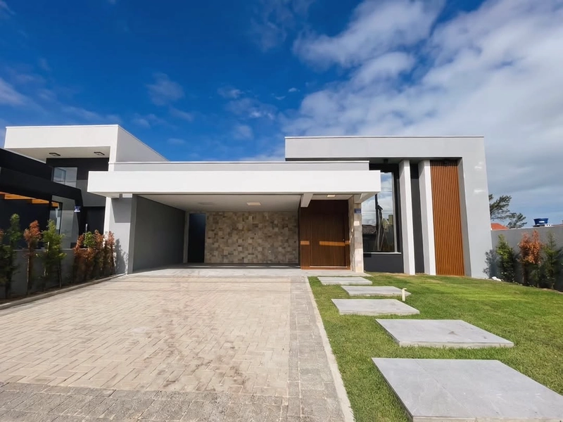 🏡 Casa nova e espaçosa a poucos metros do mar em Nova Tramandaí!: 1ª foto da galeria de imagens do imóvel