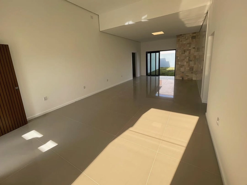 🏡 Casa nova e espaçosa a poucos metros do mar em Nova Tramandaí!: 4ª foto da galeria de imagens do imóvel