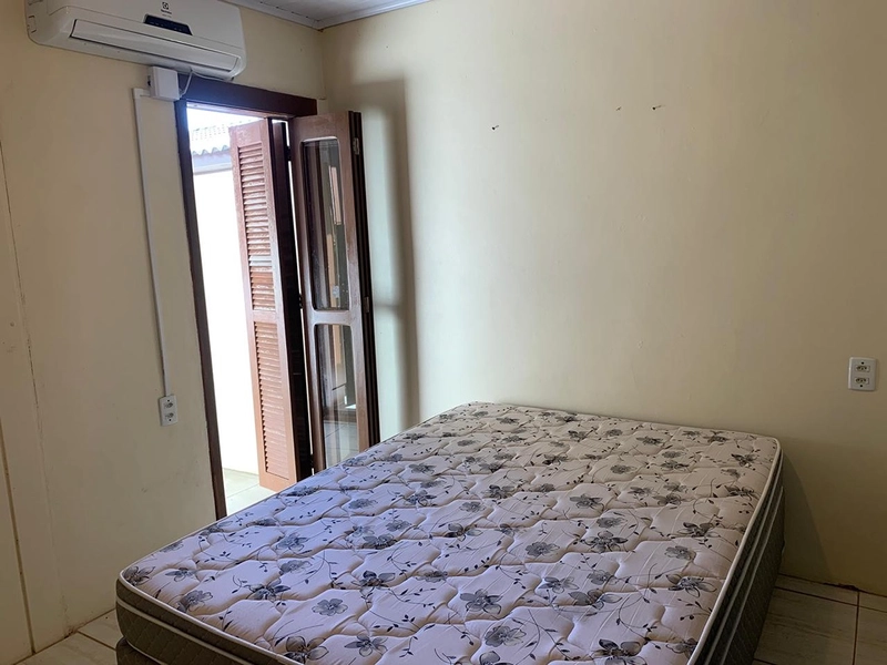 Casa em Mariluz: 12ª foto da galeria de imagens do imóvel