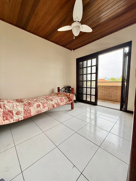 Casa no centro de Imbé : 4ª foto da galeria de imagens do imóvel