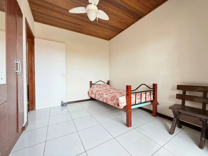 Casa no centro de Imbé : 5ª foto da galeria de imagens do imóvel