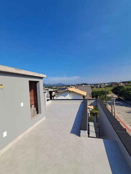 Sobrados novos à venda em Garopaba/SC : 9ª foto da galeria de imagens do imóvel