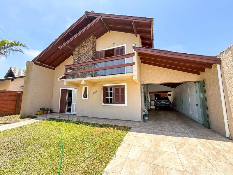 Casa à venda no Centro de Imbé – Próxima ao mar!: 2ª foto da galeria de imagens do imóvel