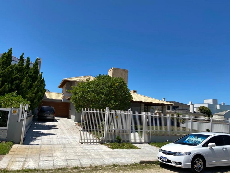 Casa à venda em Atlântida próximo ao Caburé: 1ª foto da galeria de imagens do imóvel