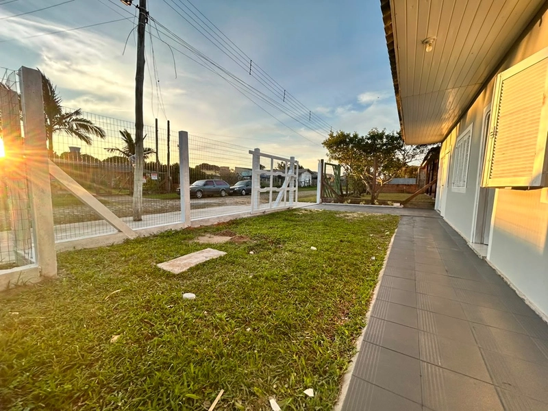 🏡✨ EXCELENTE CASA À VENDA EM IMBÉ – AMPLO ESPAÇO E ÓTIMA LOCALIZAÇÃO! ✨🏡: 3ª foto da galeria de imagens do imóvel