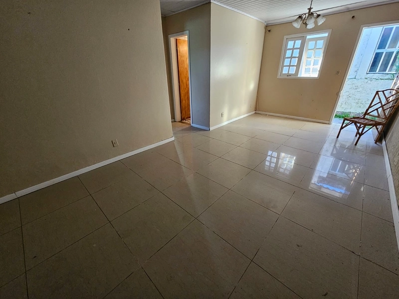 Casa à venda no centro de Imbé: 5ª foto da galeria de imagens do imóvel
