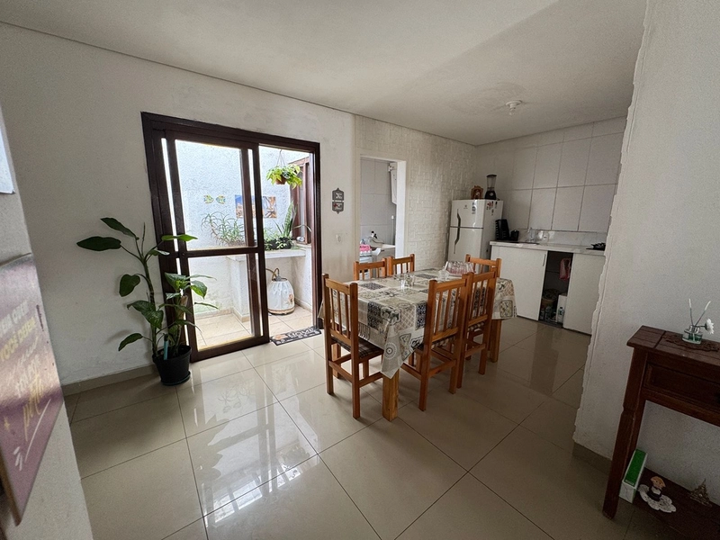 Duplex à venda no centro de Imbé : 15ª foto da galeria de imagens do imóvel