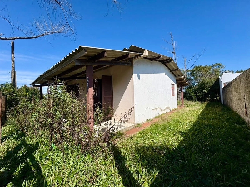 🏡 Casa à venda próxima à beira-mar — R$ 200.000: 5ª foto da galeria de imagens do imóvel