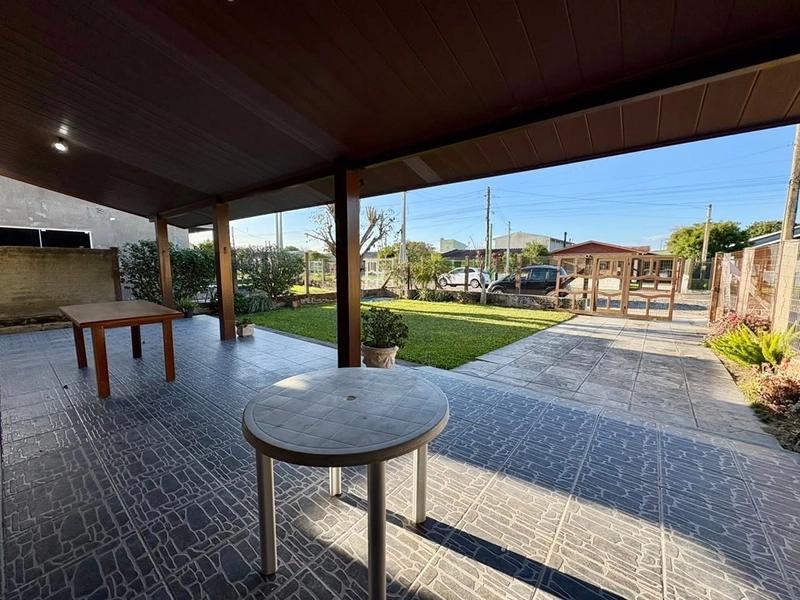 🏡 CASA À VENDA EM IMBÉ: 4ª foto da galeria de imagens do imóvel
