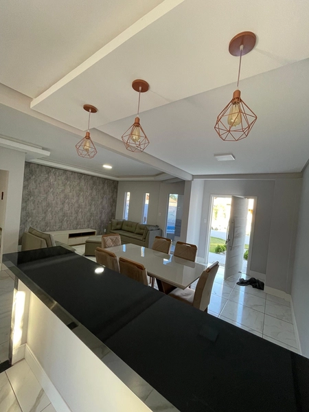 Casa à venda no centro de Imbé: 5ª foto da galeria de imagens do imóvel