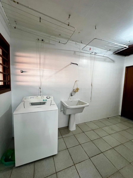 🏡 Casa Exclusiva com 2 Terrenos no Centro de Imbé – Próxima ao Lago Braço Morto!: 35ª foto da galeria de imagens do imóvel