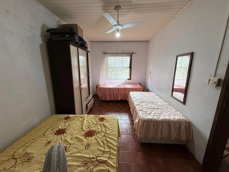 Casa à venda em Mariluz - Próxima do mar : 8ª foto da galeria de imagens do imóvel