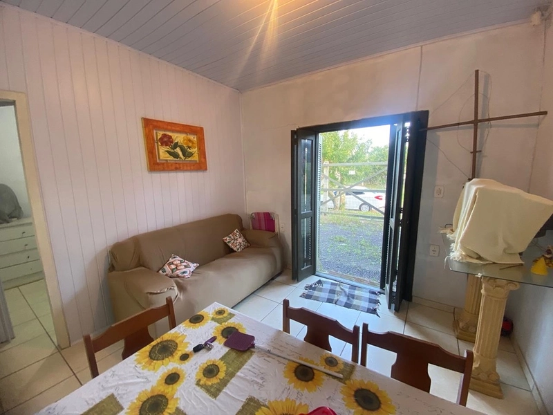🏡 CASA À VENDA EM IMBÉ: 5ª foto da galeria de imagens do imóvel