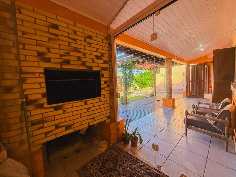 Residência com anexo próximo ao mar – apenas 100m da beira-mar!: 22ª foto da galeria de imagens do imóvel