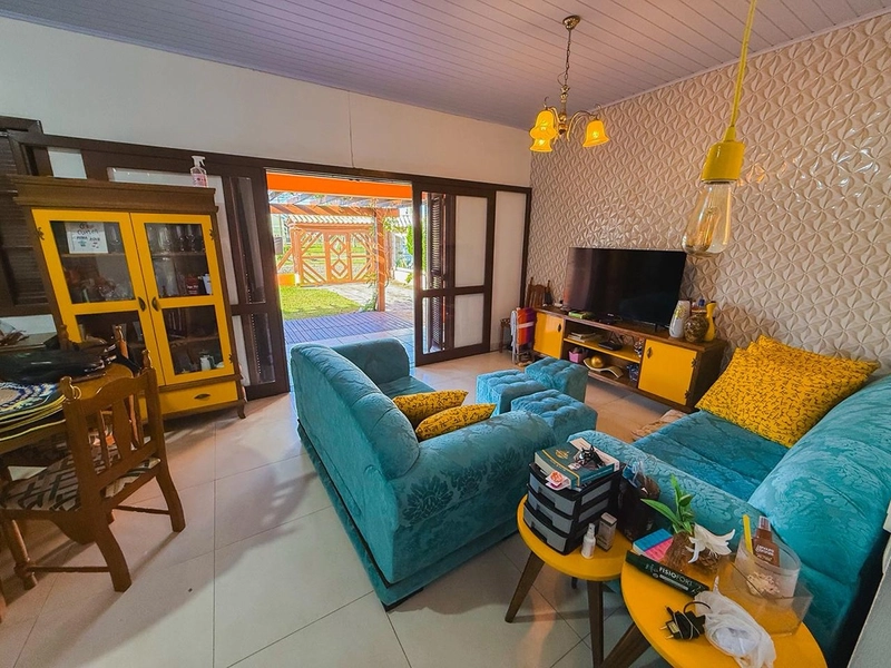 Residência com anexo próximo ao mar – apenas 100m da beira-mar!: 28ª foto da galeria de imagens do imóvel