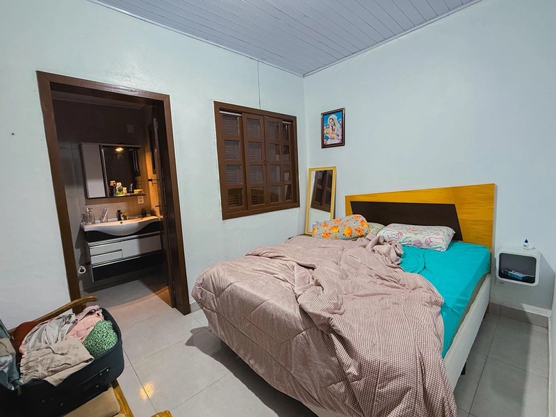 Residência com anexo próximo ao mar – apenas 100m da beira-mar!: 25ª foto da galeria de imagens do imóvel